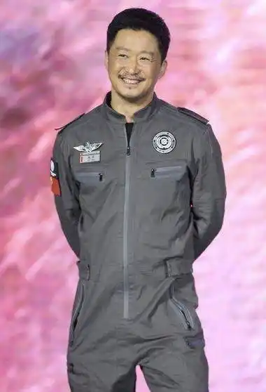 洪金宝回忆功守道,一点不给马云面子,吴京还差点跟马云翻脸_李连杰