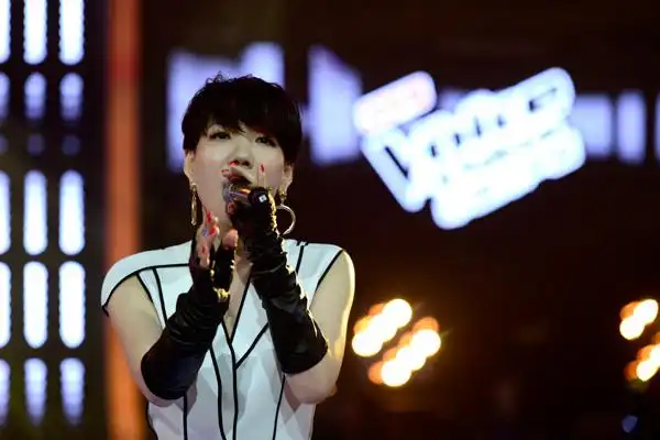 吴莫愁今晚亮相中国好声音导师对战