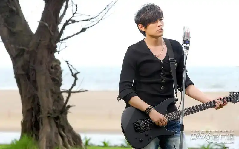 男明星周杰伦高清壁纸