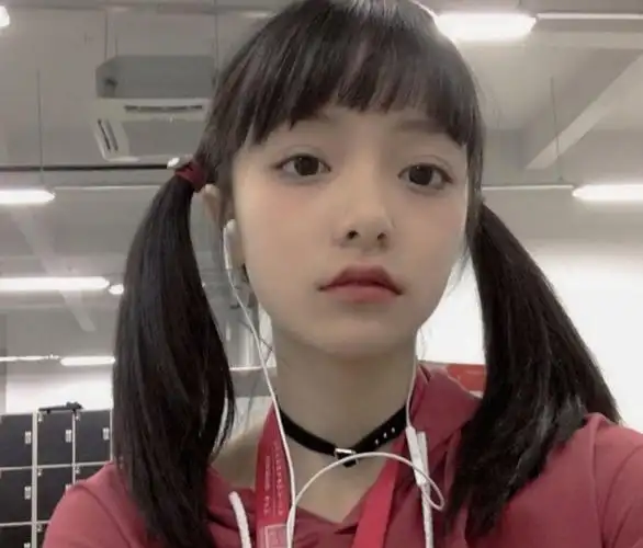 这4类初中女生令老师"头疼",家长也很无奈,奈何是男孩的团宠