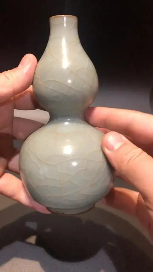 南宋龙泉溪口窑·葫芦瓶.纳入囊中