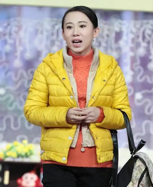 丫蛋:一婚嫁师兄,二婚嫁师弟,如今她三胎流产,前夫私生活丰富