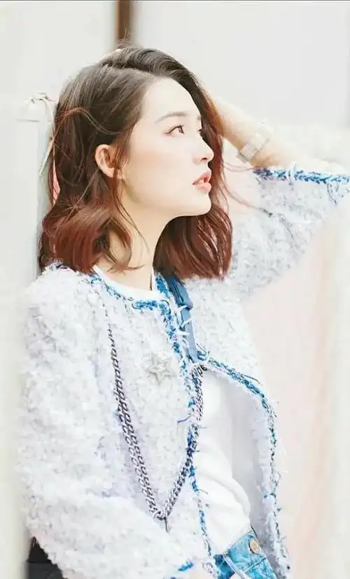 李沁明星壁纸47