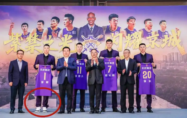 又来200万罚款李宁再发力cba两支球队遭殃其他队慌了