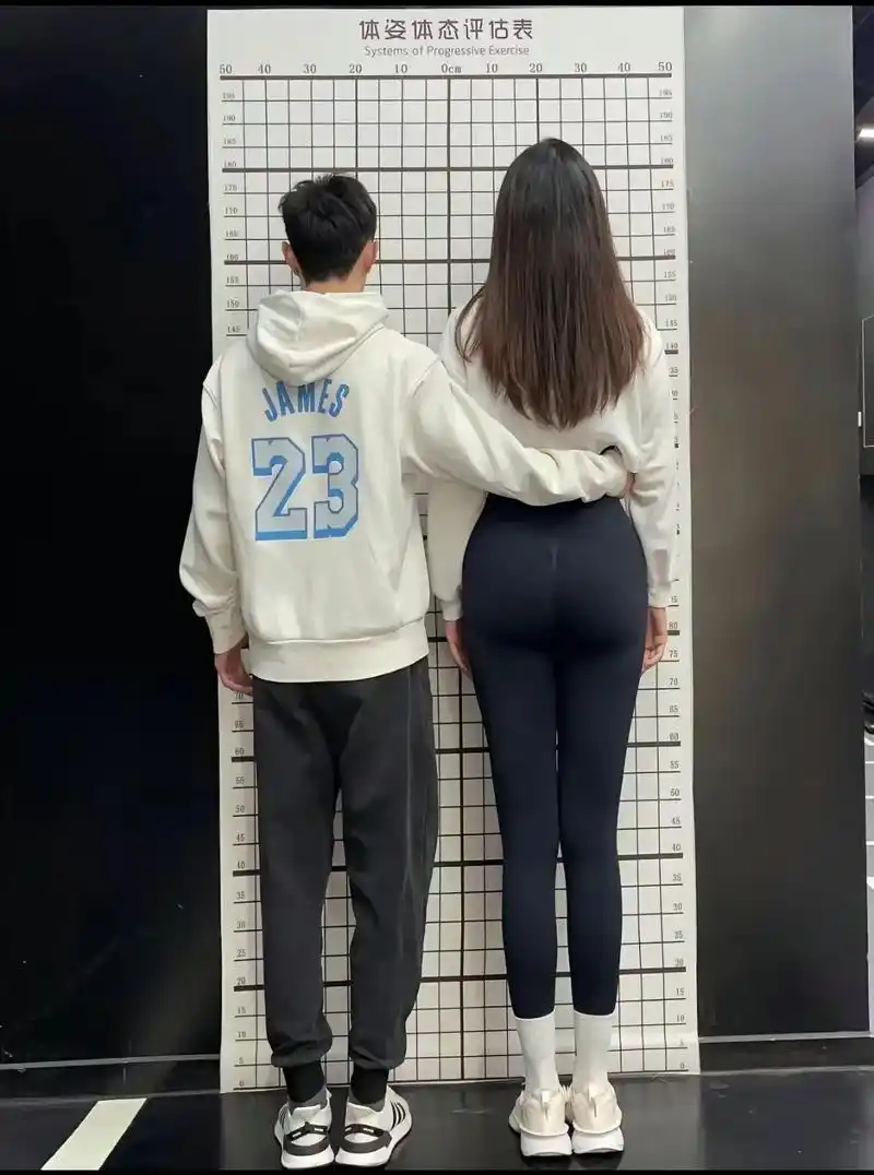 山东男生170找个178女友你们说般配吗.#俊男靓女 #身高