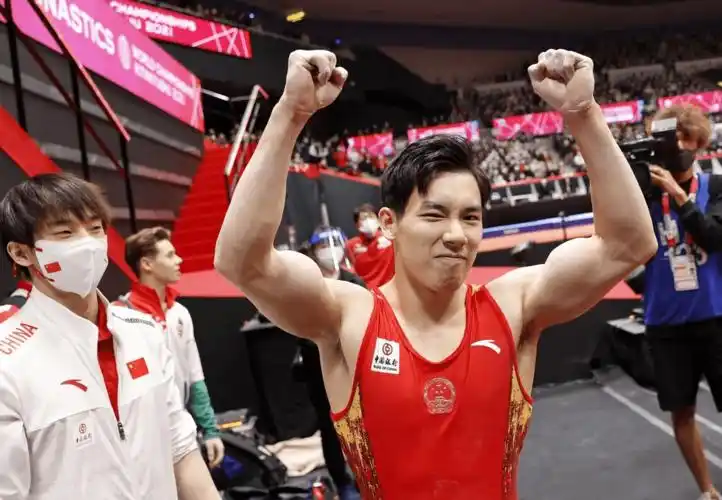 张博恒正式发声获桥本大辉盛赞这次真服了00后小伙超级崛起