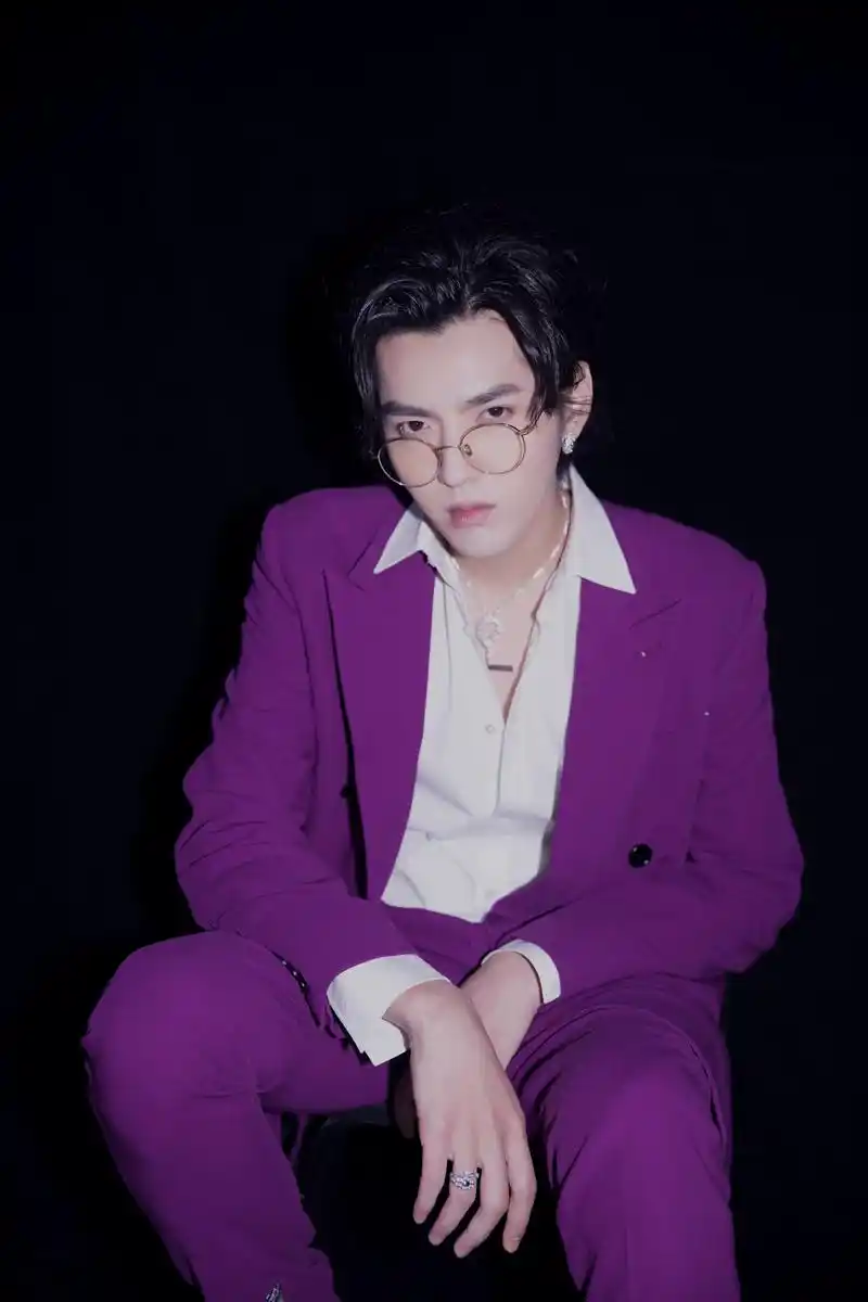 吴亦凡以音乐突破想象,借作品传递力量,恭喜吴亦凡获2019腾讯视频星光