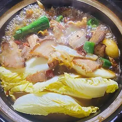 在地域有种美味叫腊肉炖白菜