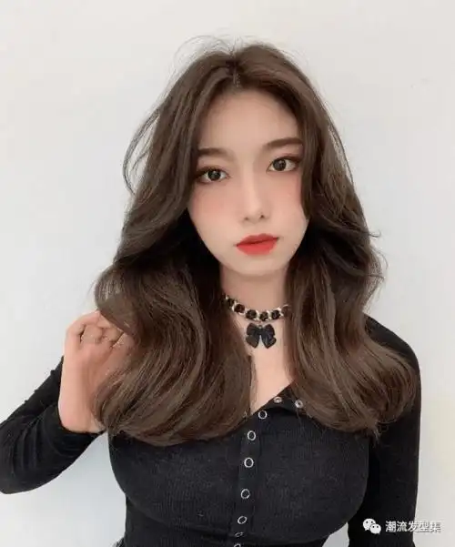 2021发型烫一烫,染一染,才够美!