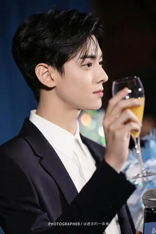 抓住无组规日的尾巴 安利一组中国摄影师镜头下的车银优神图