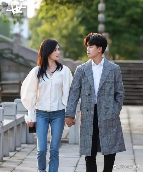 长得英俊帅气却输在个子上这8位男星的身高真是不懂事