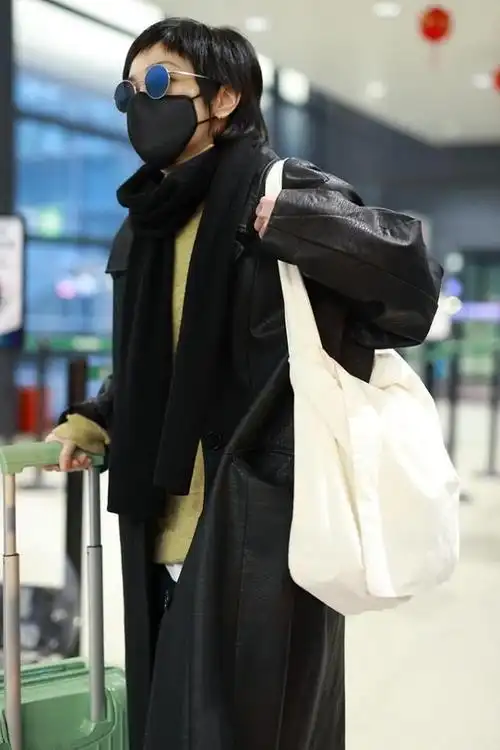 ​郭采洁短发复古港风(郭采洁又酷又时髦)_志闻网