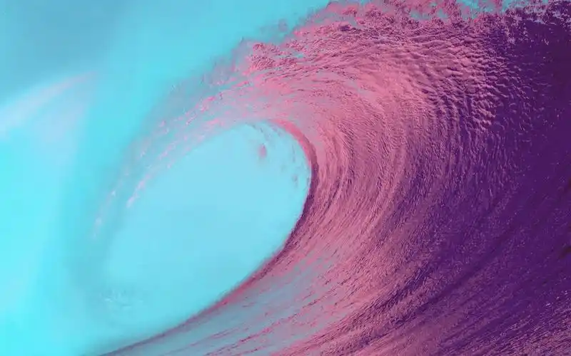 汹涌的海浪高清桌面壁纸