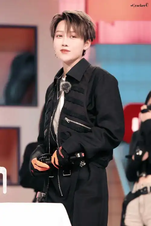 刘雨昕非日常派对