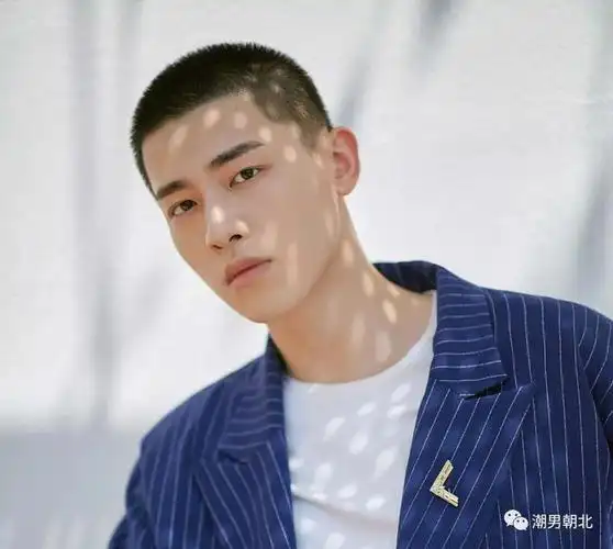 很有"少年感"的3款男生发型,剪完超帅气,夏天值得尝试|短发|寸头|刘海