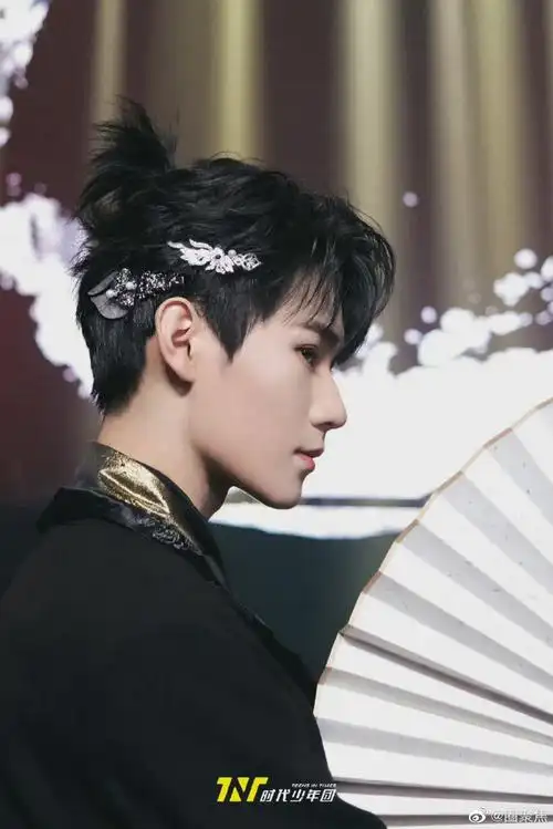 时代少年团古装造型合集#张真源古装造型真的好好看可以是英气十椎哪