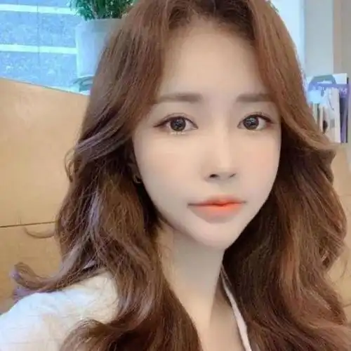 秋冬必备韩式长卷发发型 | 自带女神范!_头发