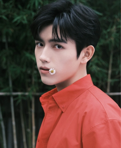 陈飞宇生图状态曝光看清无精修脸蛋后是20岁最真实的模样了