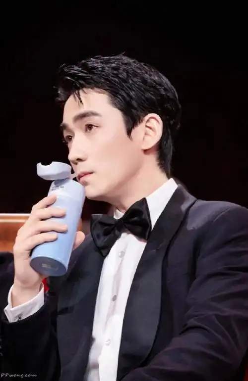 初识惊艳再看沦陷的明星##朱一龙