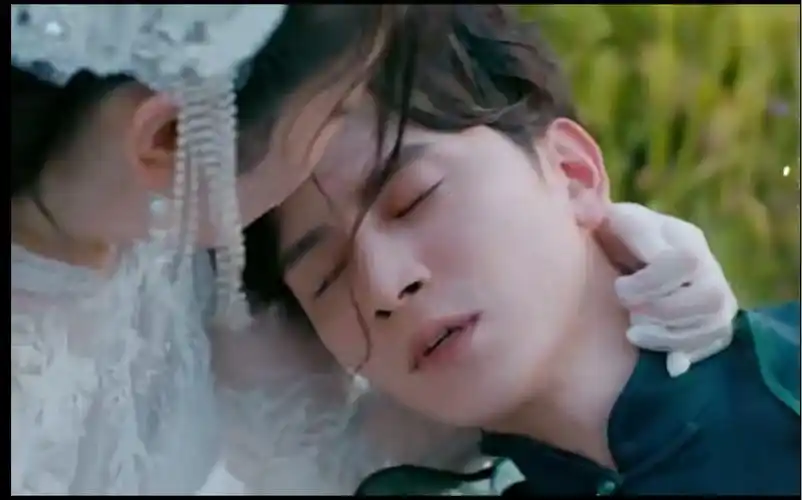 男主受伤晕倒片段