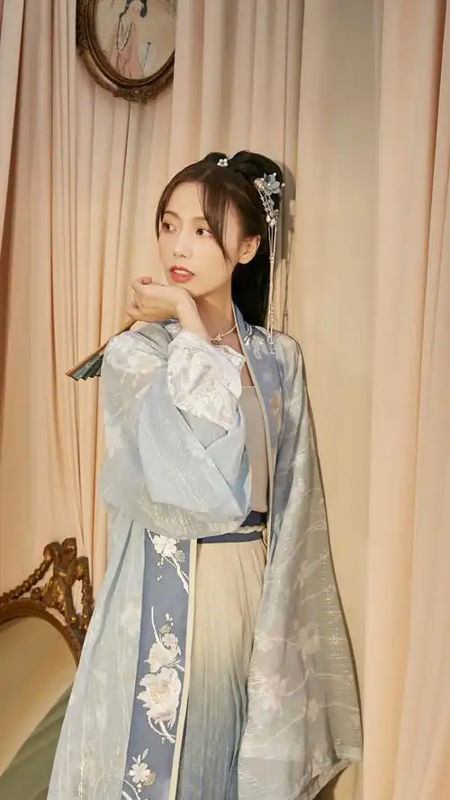 顶级颜值的古风女歌手,唱歌超好听,你认识几位?