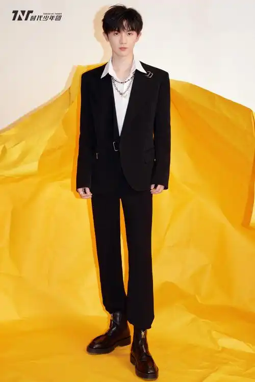 马嘉祺宋亚轩刘耀文音乐会黑西装造型##时代少年团音乐分享会造型
