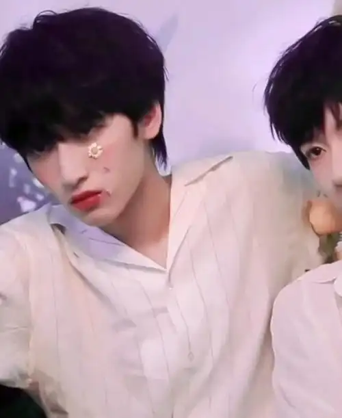 严浩翔贺峻霖情头