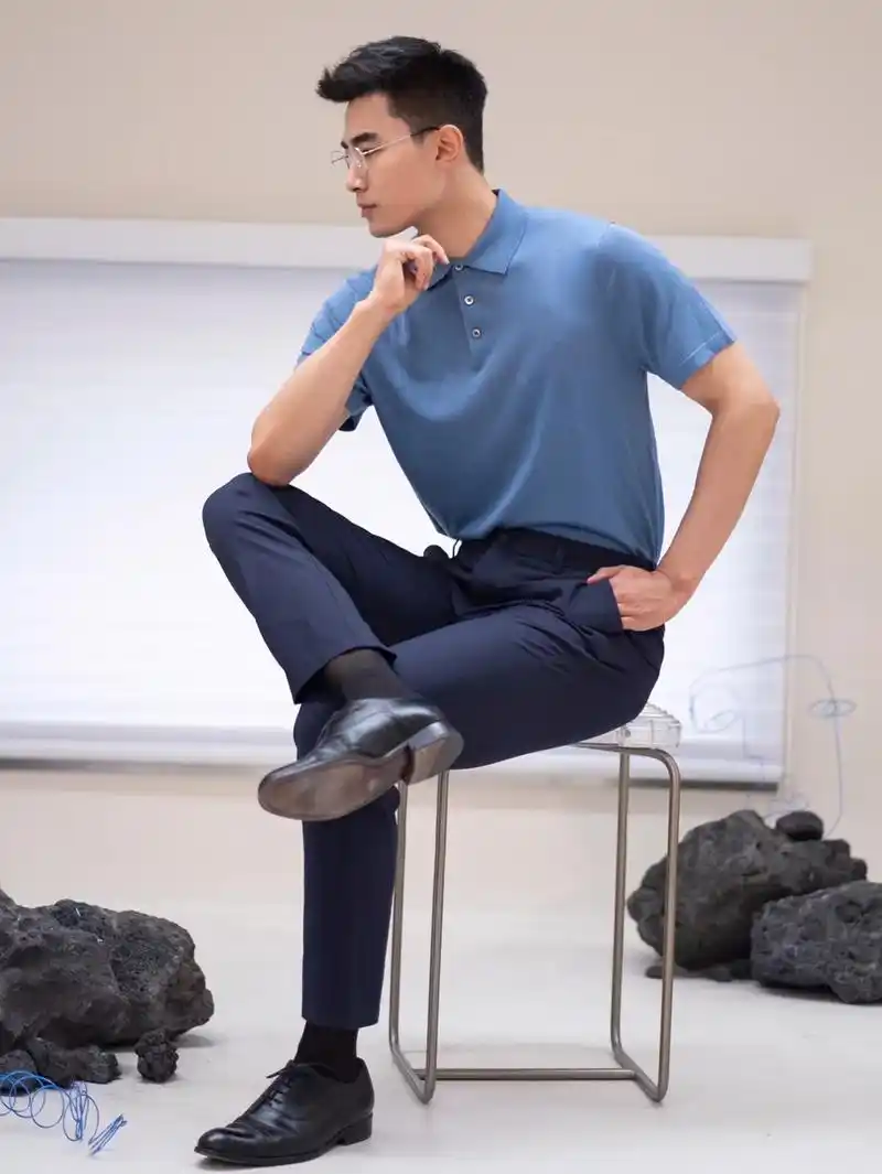 哥哥今天有够熟吗? #正装皮鞋 #正装正装 #正装皮鞋大叔  - 抖音