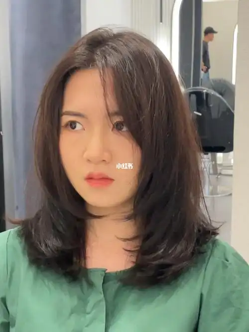 这款层次感中长发超级好打理哦#长沙女发型师发根蓬松提高颅顶的同时