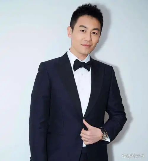 朱亚文分别9年潘禹彤,转头爱上沈佳妮,双向奔赴的婚姻真幸福