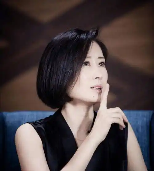 刘敏涛:生娃顾家遭遇嫌弃,分手当天前夫的话,至今记忆犹新_婚姻_丈夫