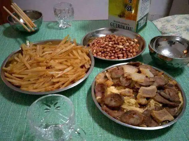 湖北人喝酒必上的4道硬菜好吃不贵简单美味老酒鬼的最爱