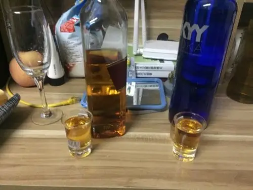 一个人喝酒的感觉如何?