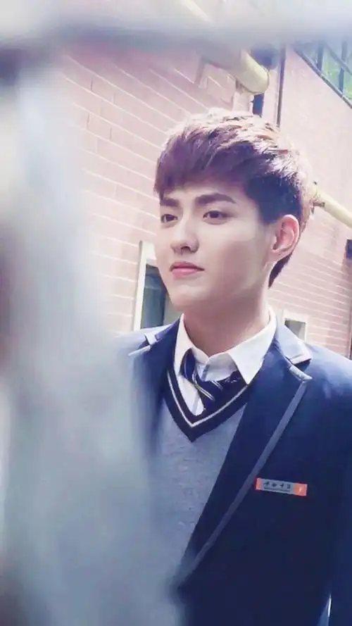 《致青春2:原来你还在这里》片场,吴亦凡.