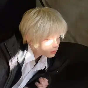 假发男短发韩版帅气日系中分米白色男士碎盖发少年感男生全头套式