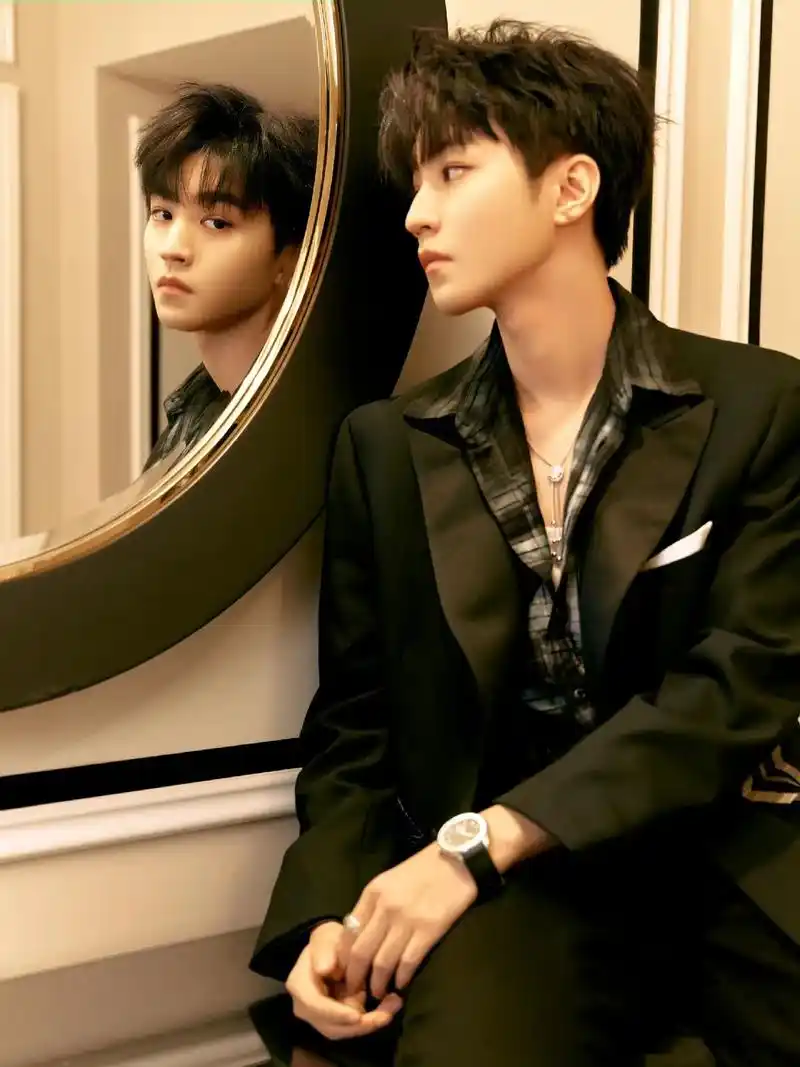 没关系,我的新年快乐,他们会出手#王俊凯 #王源 #易烊千玺 - 抖音