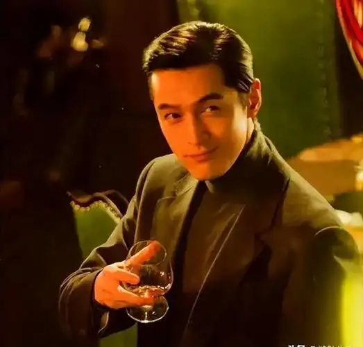 白玉兰男主投票排名:陈晓排倒数,胡歌仅排第4,第一名凭啥?