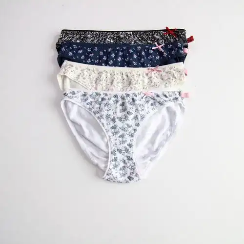 小码纯棉全棉裆少女生俏皮可爱新款甜美女士三角短裤女生碎花内裤