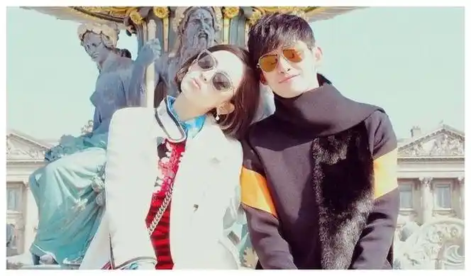 张翰懒理郑爽暧昧发文,古力娜扎隔天晒自拍回应,要复合的节奏?