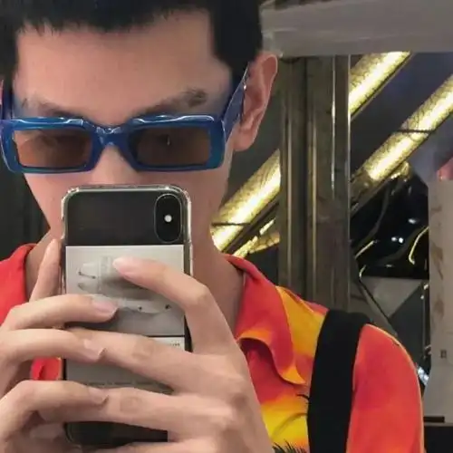 一组一见倾心的头像请签收