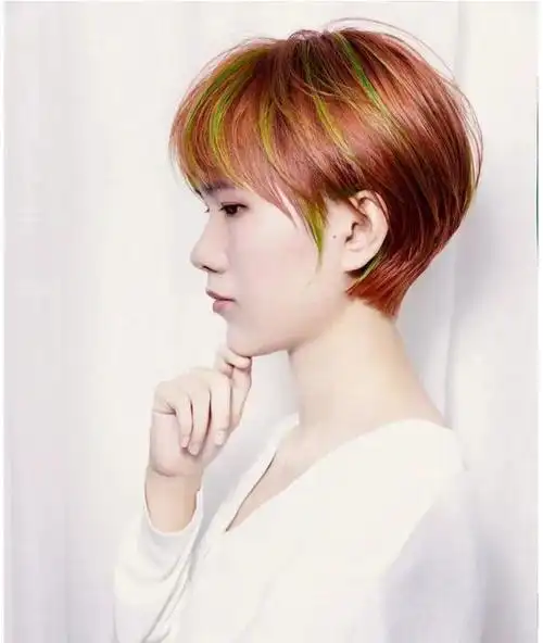 女士短发别乱剪,最火还是这三种,清爽自然真时尚|发型|碎发|蓬松短发