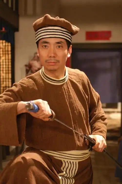 还记得武林外传里的邢捕头吗他的家也太大了吧