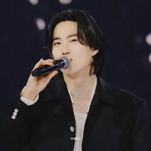 金俊勉温柔天使##金俊勉帅气满分#  240414  exo十二周年见面会第二