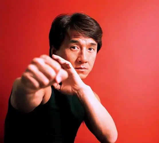 成龙为唐山打人事件发声是怎么回事,关于成龙来唐山的新消息.