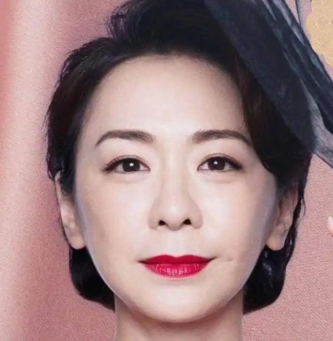 潘仪君:生活乐无边 潘仪君,曾被称为"最美纪晓芙",至今未婚未育,54岁