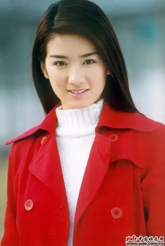 黄奕_明星档案_写真_图片_资料_照片_中国娱乐网