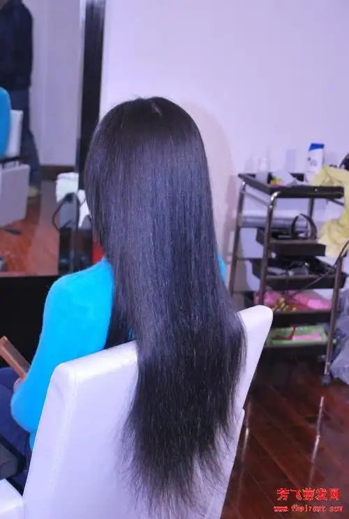 中国美业 长发 剪发 >> 正文