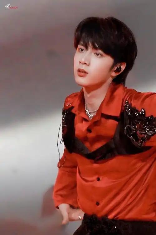 刘耀文2022东方卫视跨年晚会##东方卫视跨年