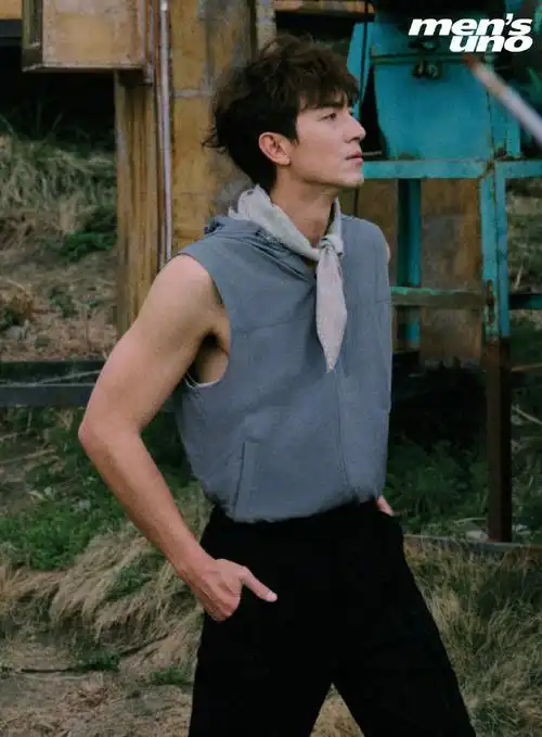 林更新风度四月刊封面##林更新荒野乐园大片