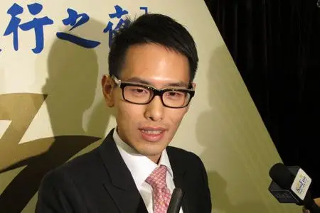 汤臣新掌门人 汤子嘉